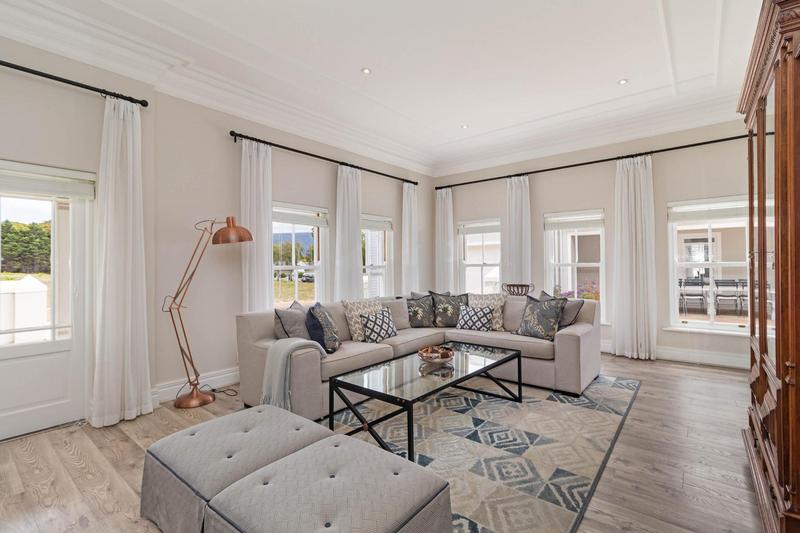 To Let 4 Bedroom Property for Rent in Steenberg Estate Western Cape